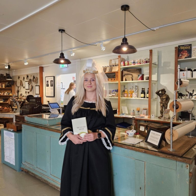 1e5a0bfb-1a6a-4ec6-9570-1aa77635f242