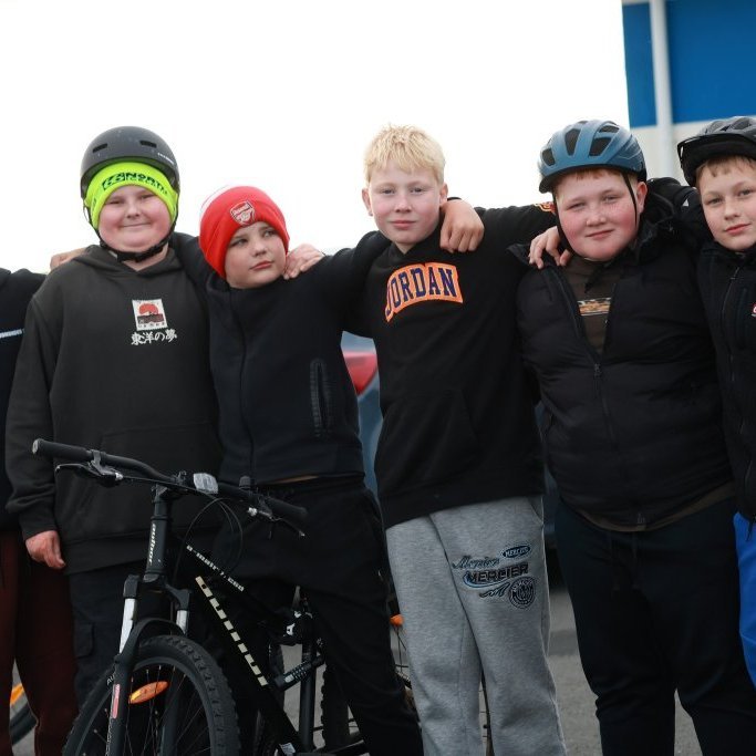 539892910_122135383088412290_3884611165334931147_n