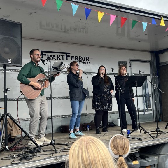 vitadagar-setning2025202508250083