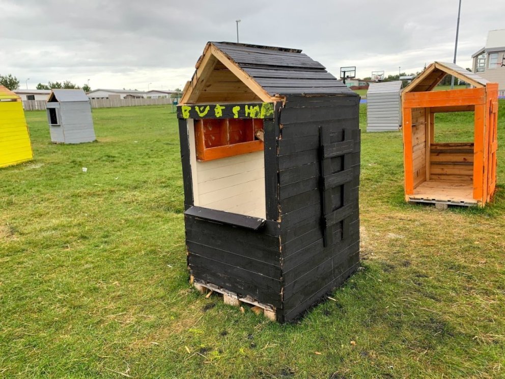 Kofabyggð í Suðurnesjabæ sumarið 2025