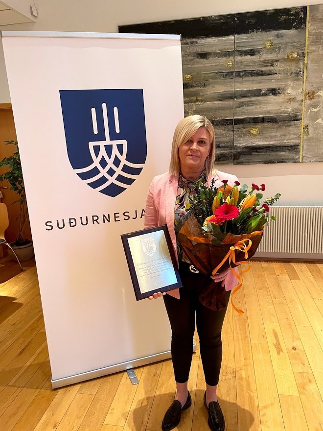 Gullý fær viðurkenningu fyrir störf að íþróttamálum.