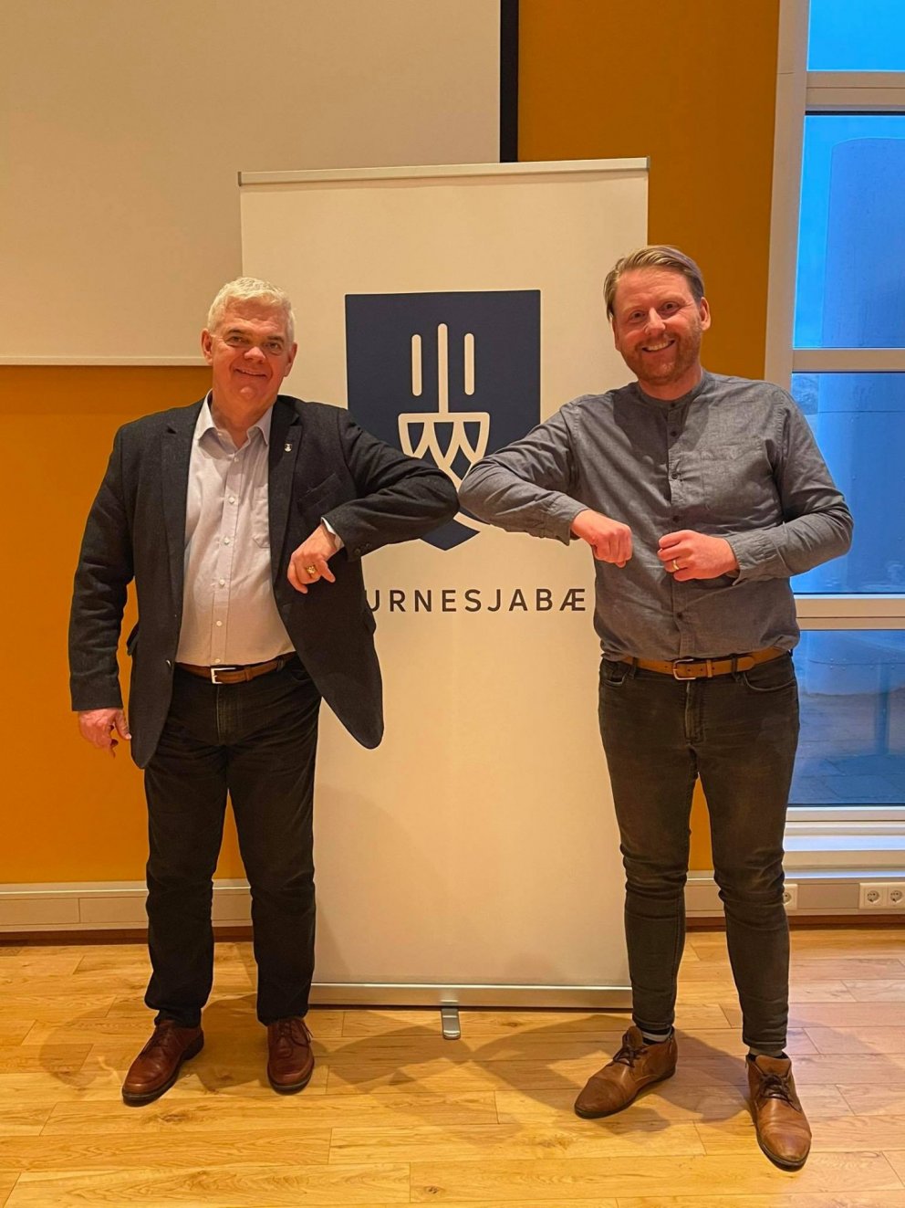 Skrifað undir samning um hönnun nýs leikskóla