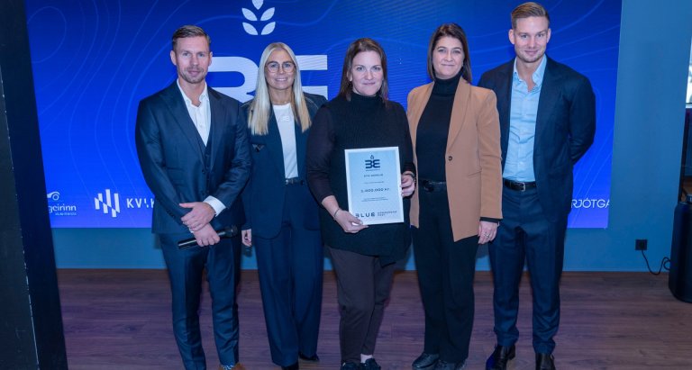 Suðurnesjabær þakkar Blue Car Rental fyrir veglega styrki