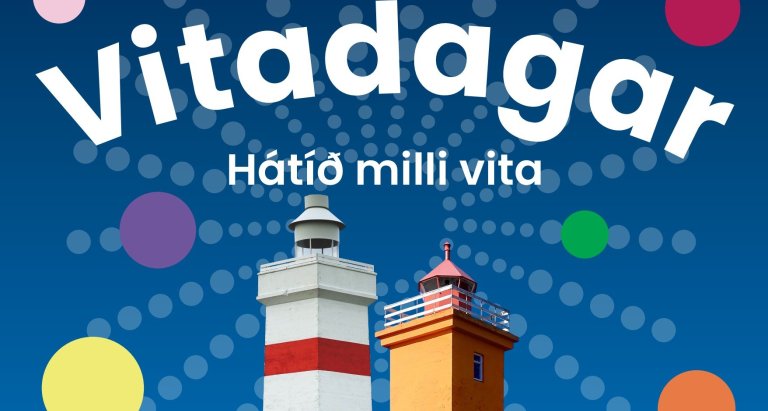 Fánar fyrir Vitadaga-hátíð milli vita
